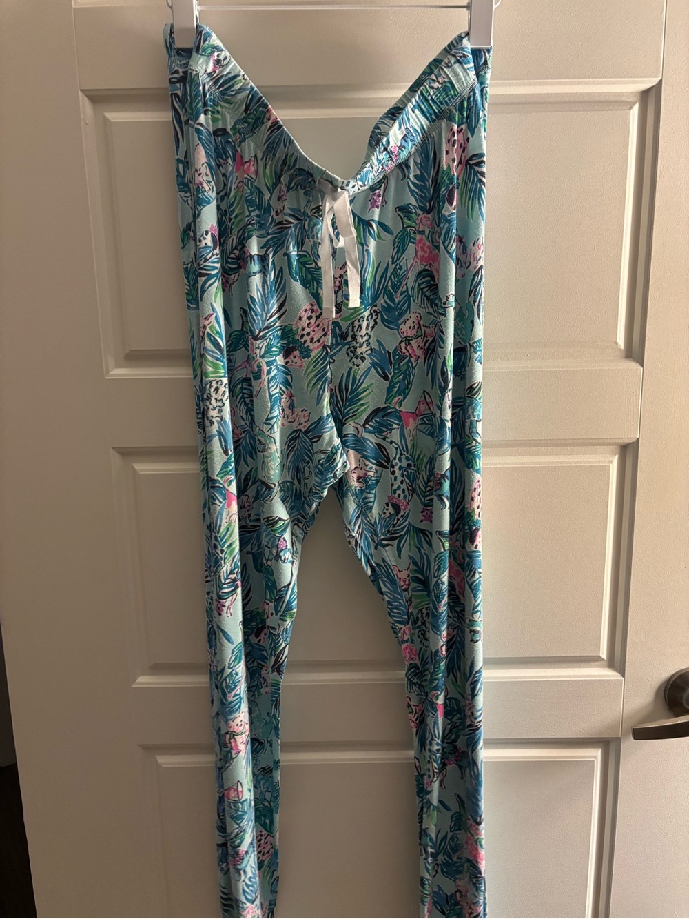 Lilly Pulitzer PJ Pants Barking Up The Palm Tree – XL